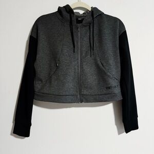 Gymshark - Black and Grey Cropped Jacket with Hood